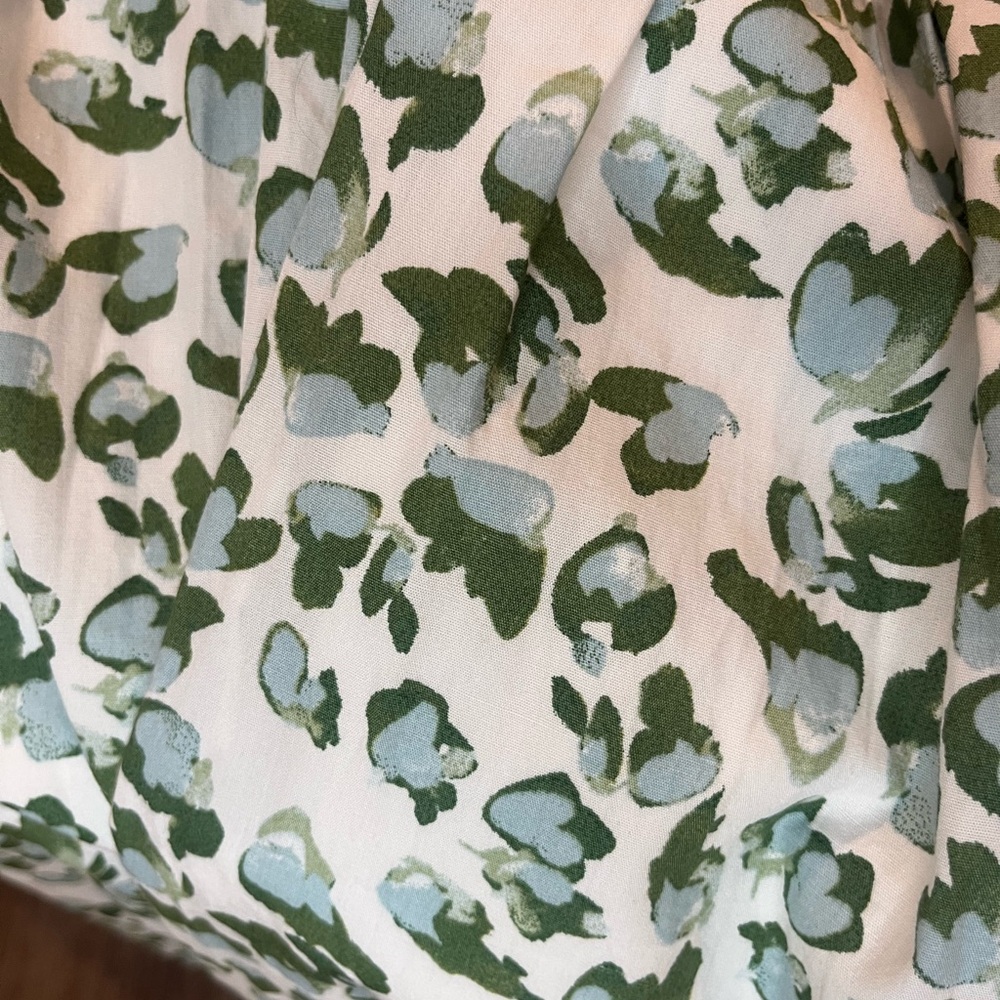 Crown & Ivy, society social /NWT Green Maxi Dress puffy sleeve tie back, Size 12 - Picture 6 of 16